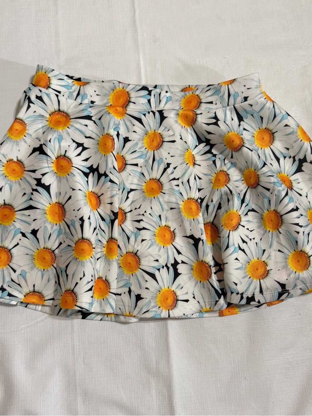 Piper White Daisy Print Skater Skirt with Yellow Centers